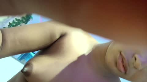 Saray Mardez online show from February 2025 06:49:02 PM