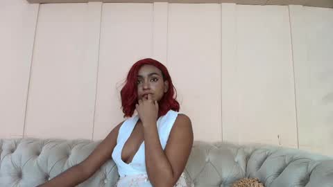 Saray Mardez online show from February 2025 06:34:02 PM