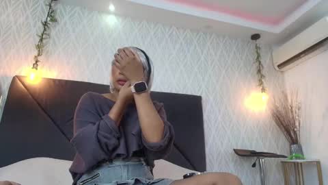 Saray Mardez online show from November 2025 12:04:02 PM