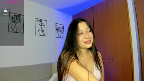 saraysweet_ online show from June 2026 10:38:02 PM