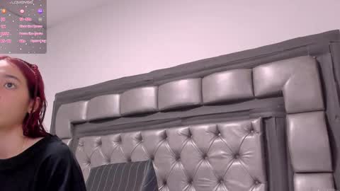 Snapshot of sarenlux chatting on October 2025 12:28:02 PM Baby Saren online show from October 2025 12:28:02 PM