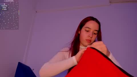 Baby Saren online show from November 2025 01:00:01 PM