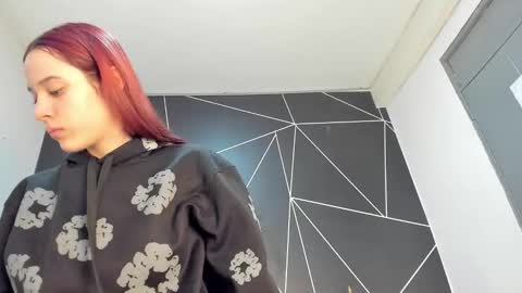 Baby Saren online show from February 2026 12:21:01 PM