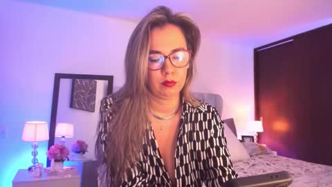 sarha online show from February 2026 01:07:02 PM