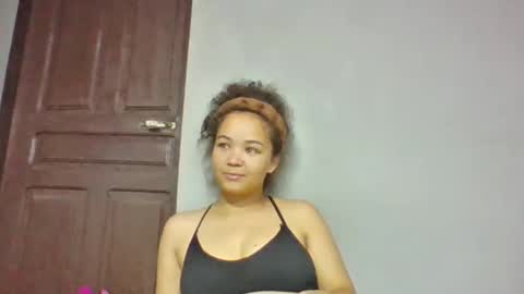 Snapshot of sarhon917962 chatting on May 2026 06:46:02 PM sarhon917962 online show from May 2026 06:46:02 PM