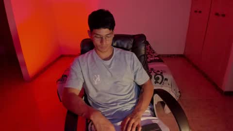 Snapshot of sarima420 chatting on January 2025 01:00:02 AM Sarima and Leo online show from January 2025 01:00:02 AM