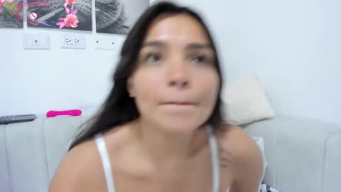 Snapshot of sarita_dolly chatting on January 2025 08:43:02 AM Sara Cute online show from January 2025 08:43:02 AM