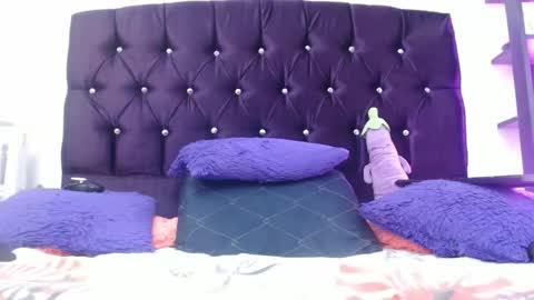 Snapshot of sarita_multisquirt chatting on February 2026 10:50:01 PM Sara online show from February 2026 10:50:01 PM