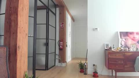 sarita_slovan online show from March 2026 02:09:02 PM