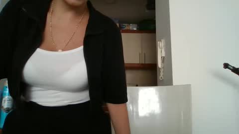 sarita_start online show from June 2026 06:02:01 PM