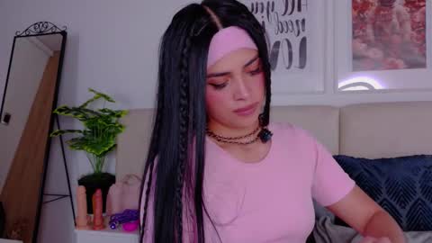 Sara online show from February 2026 09:19:01 PM