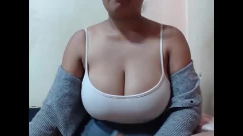 saronette online show from November 2025 05:56:02 AM