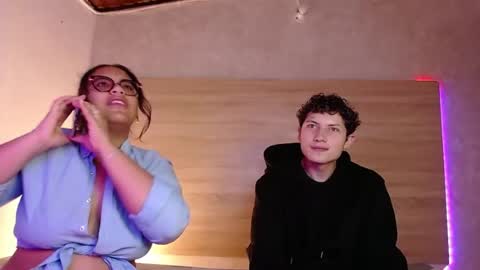 Sasha Y Felipe online show from July 2026 01:33:01 AM