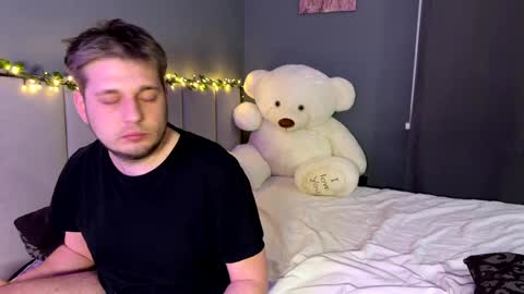 sasakyra online show from April 2026 08:43:02 PM