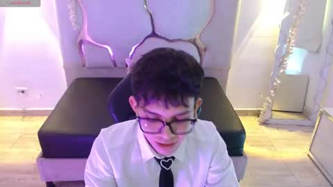 sasan_tay online show from July 2026 11:39:02 AM