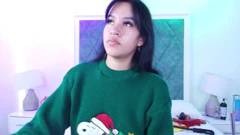 Sasha online show from November 2025 07:34:01 PM