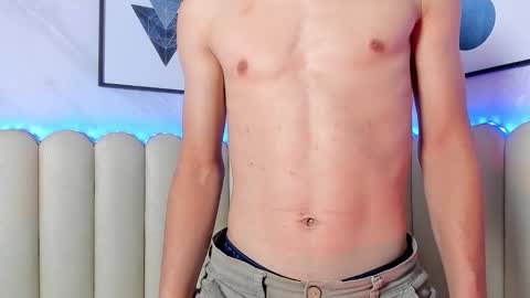 sasha_blazes online show from October 2025 04:37:01 AM