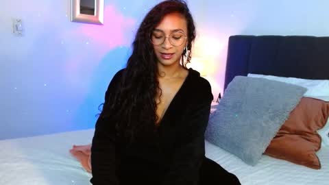 sasha_bowei online show from November 2025 01:53:01 AM