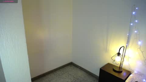 Snapshot of sasha_brattz chatting on December 2024 04:00:01 AM Sasha Brattz online show from December 2024 04:00:01 AM