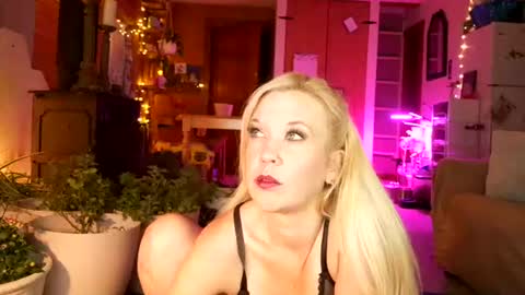 sasha_love__ online show from June 2026 02:24:02 AM