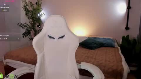 Sasha online show from June 2026 09:33:01 AM