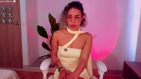 Sasha Klein online show from July 2026 01:04:02 PM
