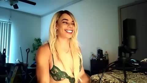 MISTRESS STROKES online show from March 2026 10:06:01 PM