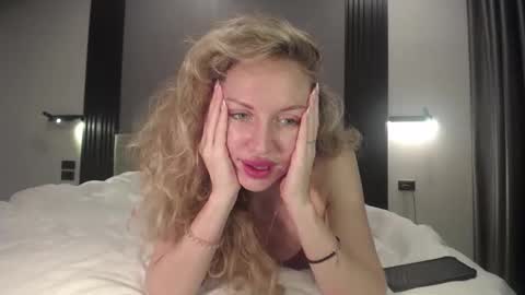 Sasha online show from March 2026 05:48:01 AM