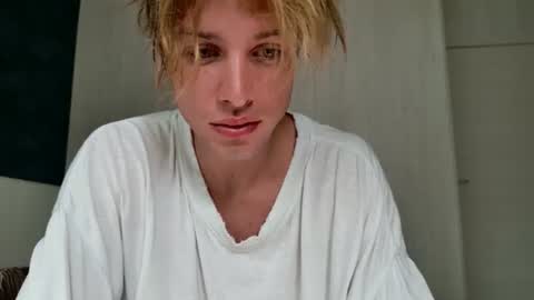 Sasha --  online show from July 2026 01:45:02 AM