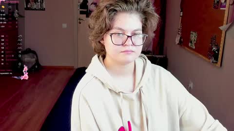 .Alexandra online show from January 2025 02:41:01 PM