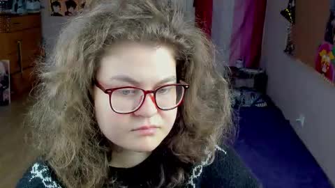 .Alexandra online show from January 2026 01:04:01 PM