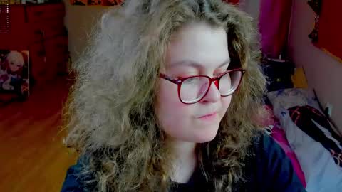Snapshot of sashy_way chatting on April 2026 03:42:01 PM .Alexandra online show from April 2026 03:42:01 PM