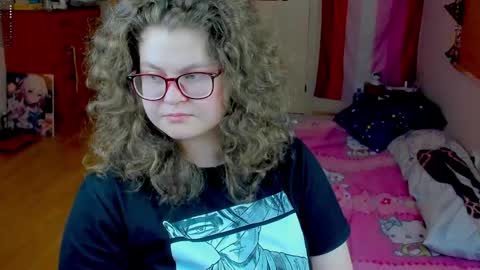 Snapshot of sashy_way chatting on April 2026 04:01:01 PM .Alexandra online show from April 2026 04:01:01 PM