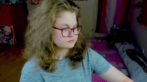 Snapshot of sashy_way chatting on May 2026 11:28:02 AM .Alexandra online show from May 2026 11:28:02 AM