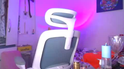 sassas2 online show from October 2025 09:33:01 PM