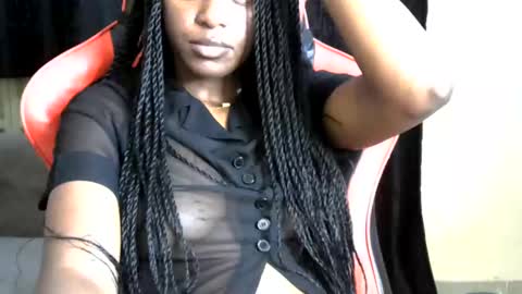 sassy_lyne online show from May 2026 07:58:02 AM