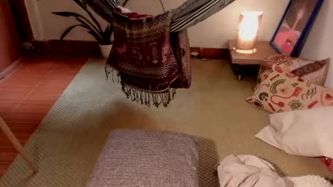 Snapshot of sassy_xyou chatting on January 2025 09:47:02 PM Ms. Oh online show from January 2025 09:47:02 PM