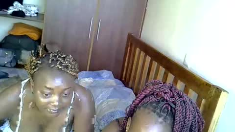sassyassy_ online show from May 2026 07:48:01 AM