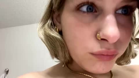 sassysquirtsmmm online show from January 2026 03:43:01 AM