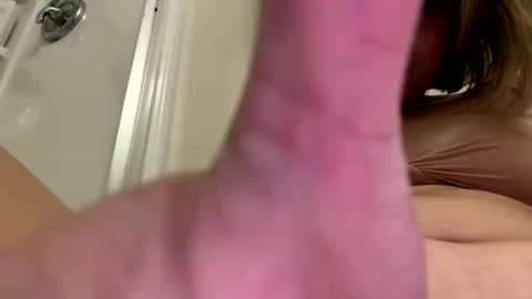 sassysquirtsmmm online show from April 2026 10:49:02 PM