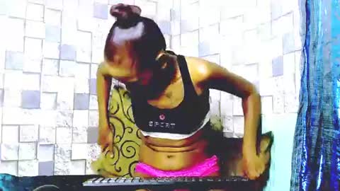 sassyxindian online show from May 2026 12:01:01 PM