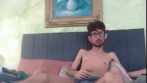sasuke_bigcock online show from June 2026 03:18:01 PM