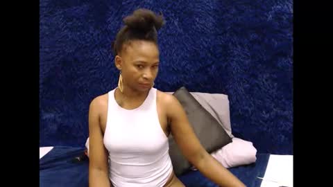 Snapshot of sasyylissaa chatting on January 2025 12:05:01 AM sasyylissaa online show from January 2025 12:05:01 AM