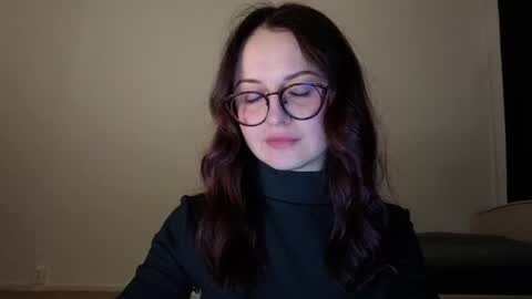 Lori online show from April 2026 06:45:02 PM