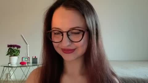 Snapshot of satin_sin chatting on May 2026 06:26:01 PM Lori online show from May 2026 06:26:01 PM
