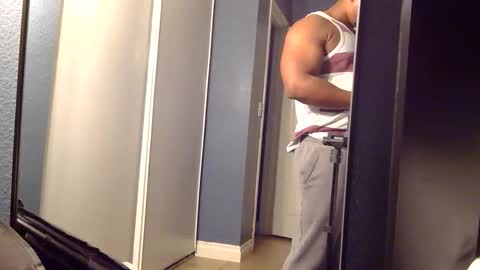 satisfaction01 online show from November 2025 04:23:01 PM