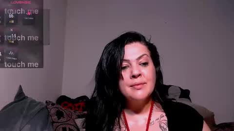 Snapshot of satisfymypussy chatting on February 2025 10:21:02 AM Alina online show from February 2025 10:21:02 AM