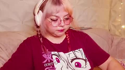 Snapshot of satyn_doll chatting on July 2026 01:05:02 AM Gina George online show from July 2026 01:05:02 AM