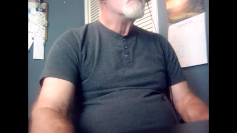 satyr64 online show from September 2025 02:19:01 PM