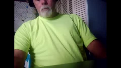 satyr64 online show from December 2025 04:46:01 PM